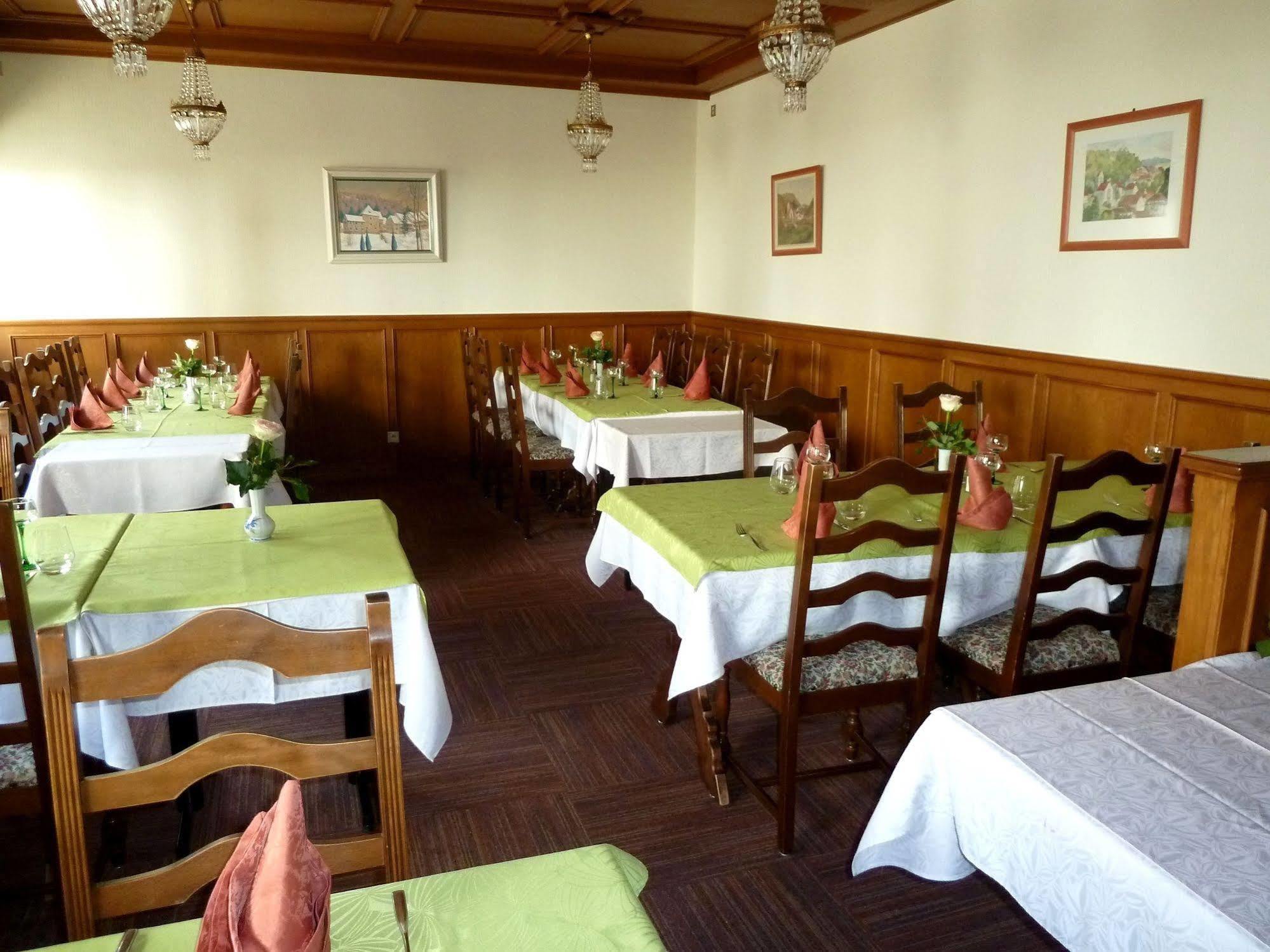 Hotel Restaurant Collin Ferrette Bagian luar foto